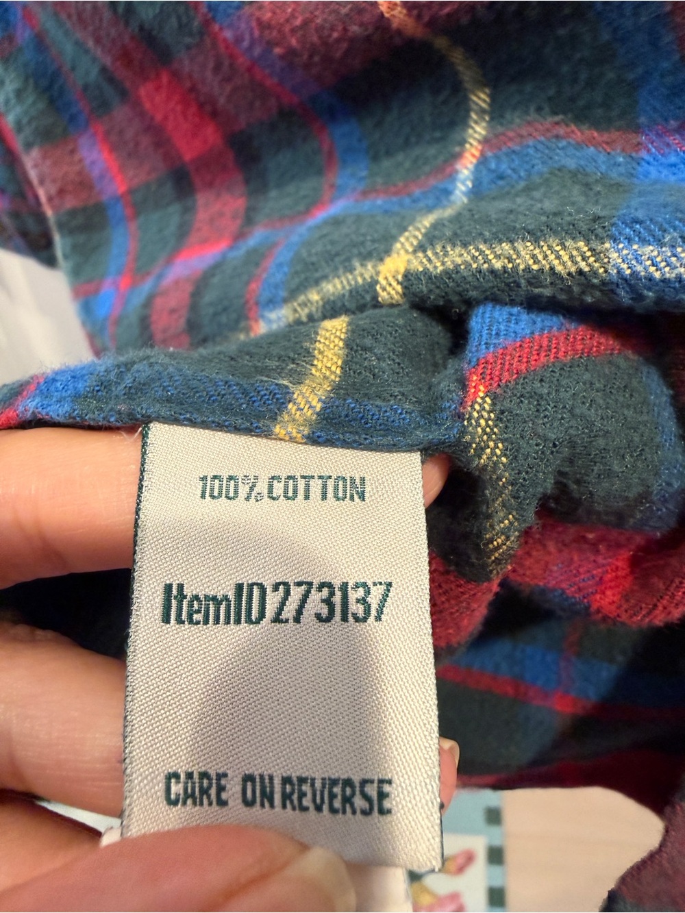 L.L.Bean Women’s Scotch Plaid Flannel Shirt Relaxed Fit Size S - Picture 8 of 8